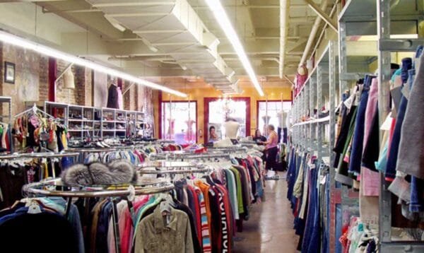 Used Outerwear Wholesale - Image 3
